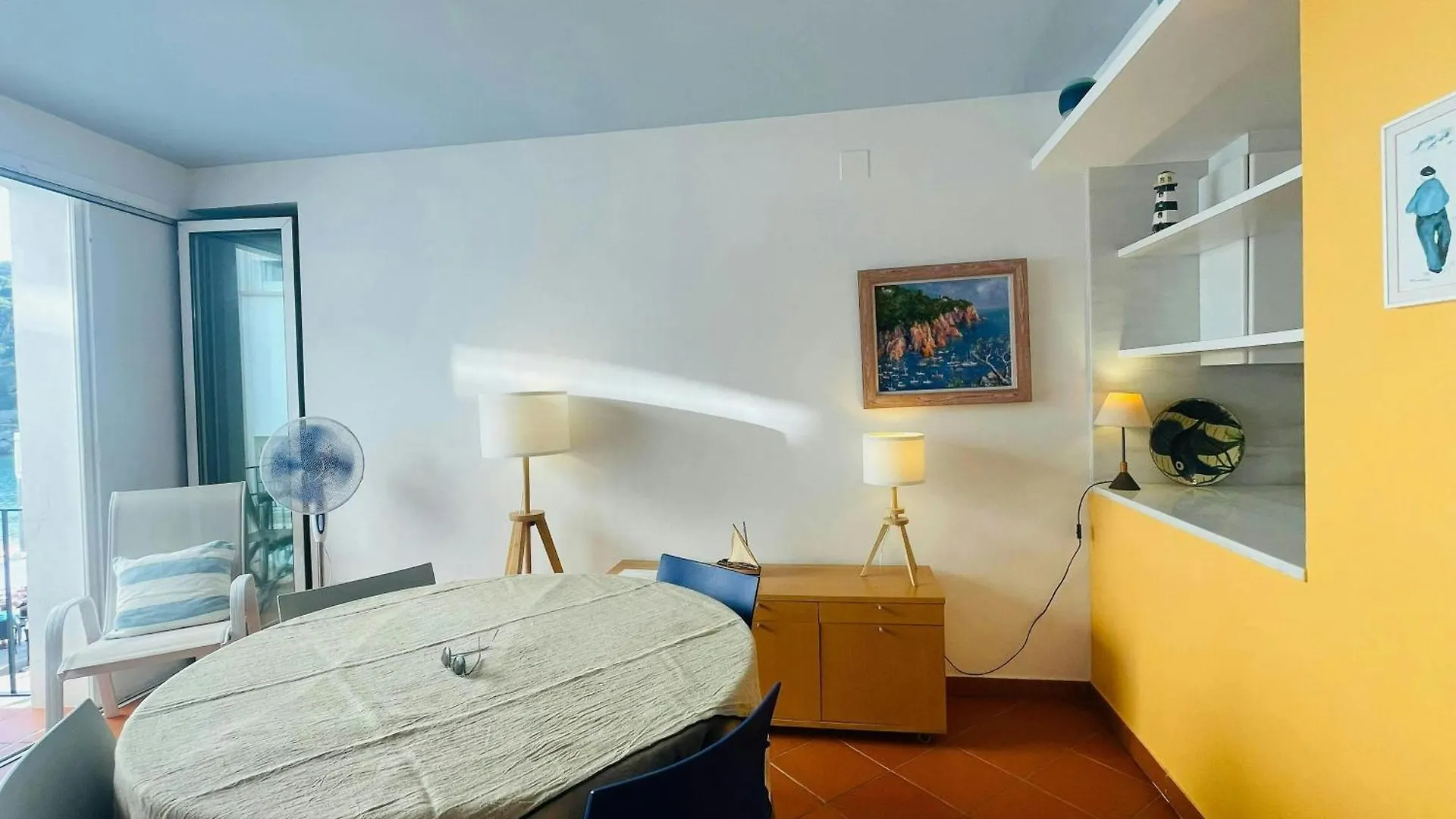 Appartamento Tamariu Beach 1: Beachfront Wifi Up To 6 Ppl